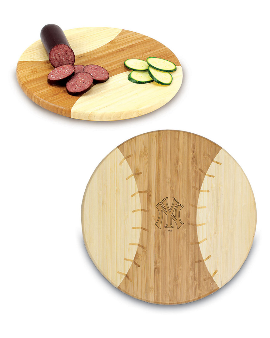 Picnic Time Discontinued  New York Yankees Engraved Cutting Board In Neutral