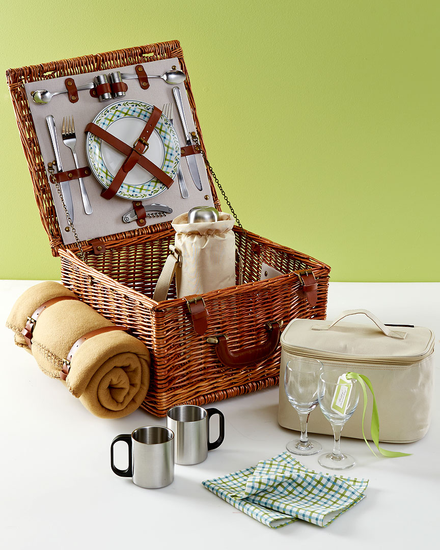 Picnic At Ascot Cheshire Basket, Blanket & Coffee Set For 2