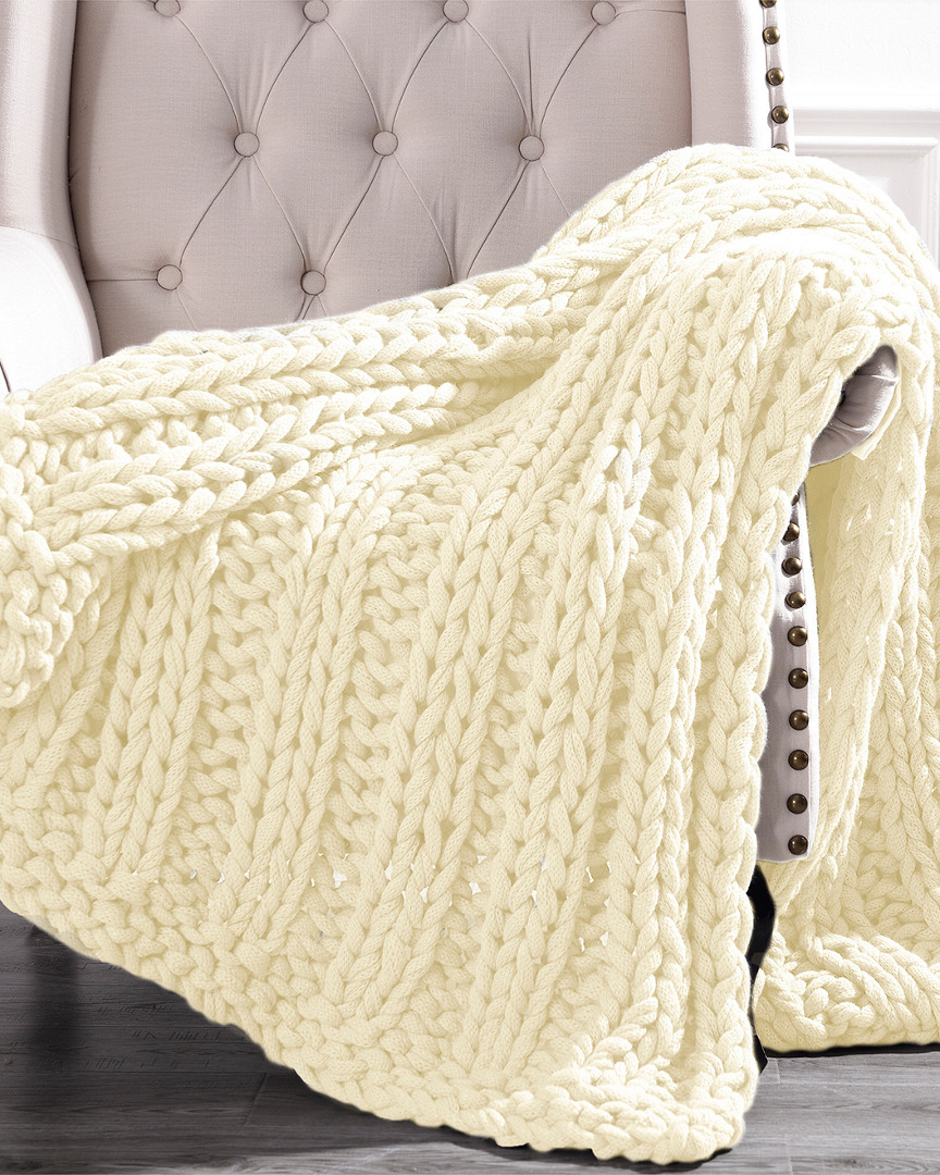 Modern Threads Luxury Chunky Knit Acrylic Bed Sofa Throw