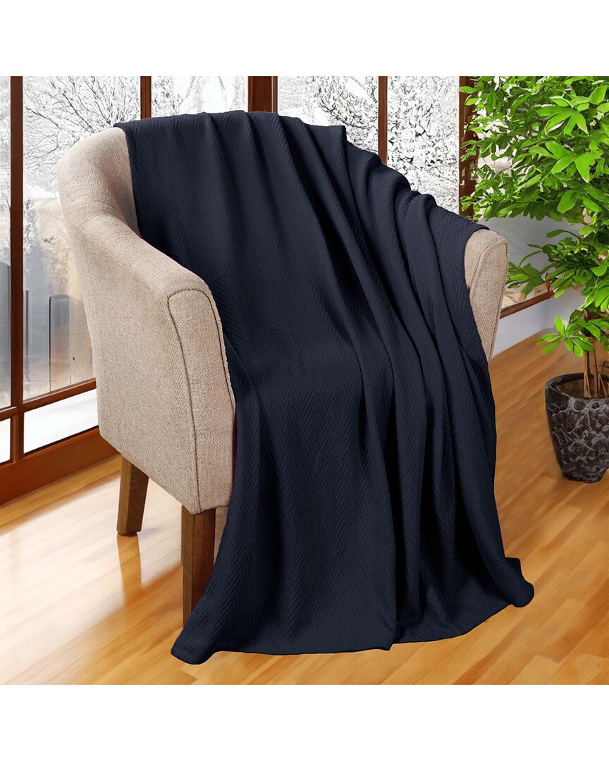 Superior All-season Chevron Cotton Throw Blanket