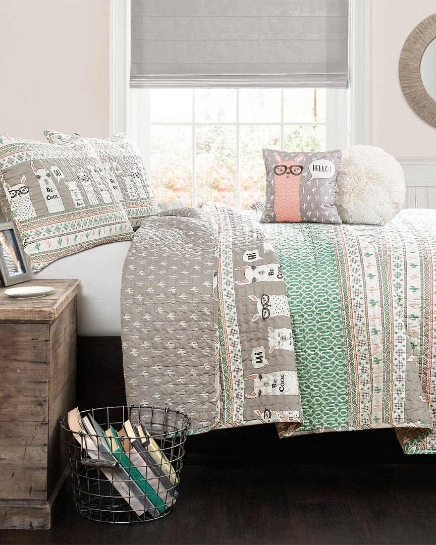 Lush Decor Fashions 4pc Llama Twin Quilt Set