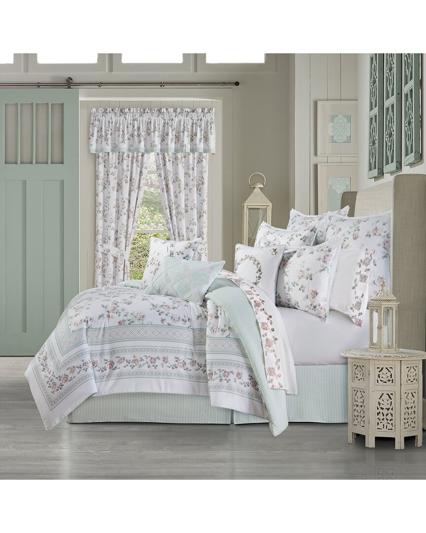 Royal Court Rialto Comforter Set