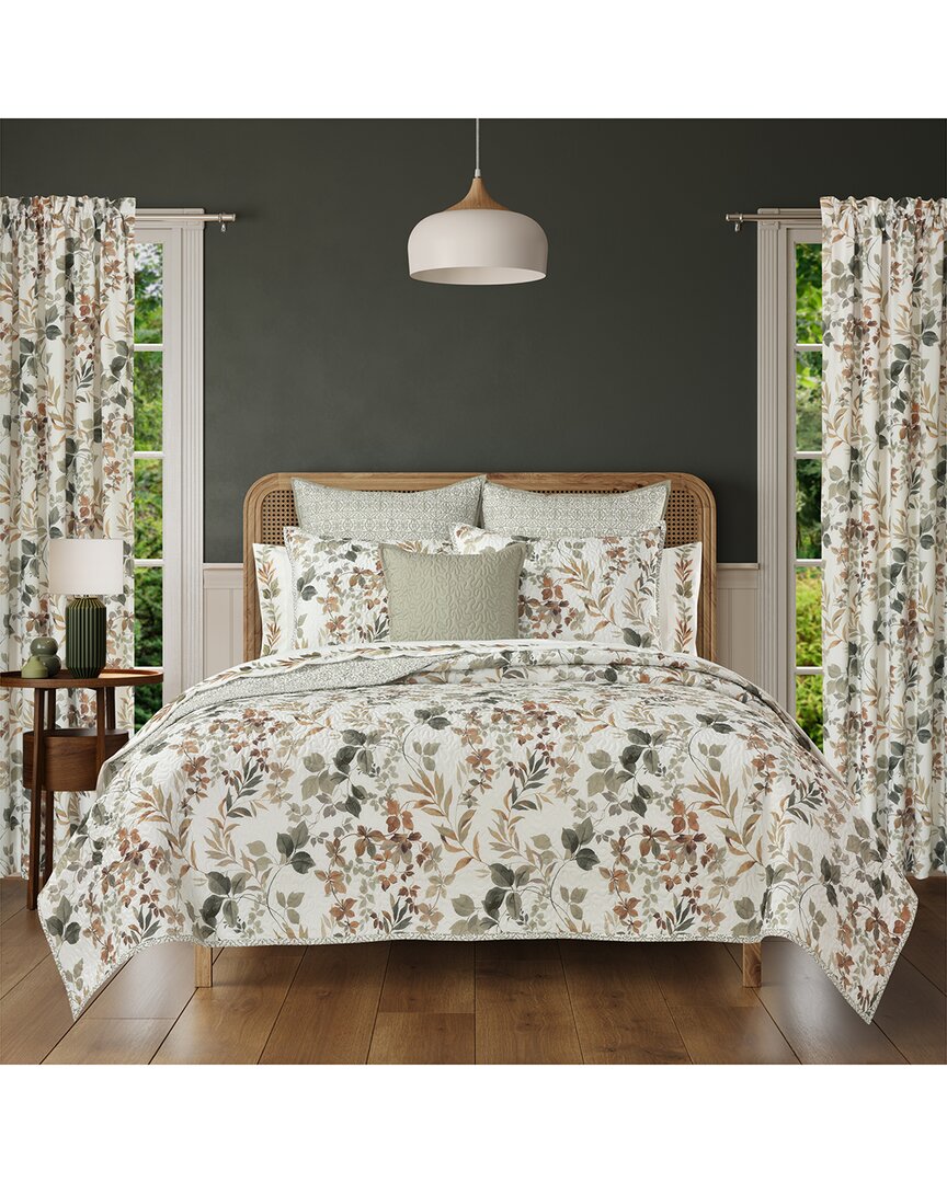 J. Queen Naturals J. Queen New York Royal Court Evergreen Quilt Set