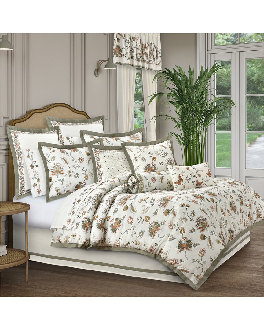 J Queen New York J. Queen New York Athena Comforter Set