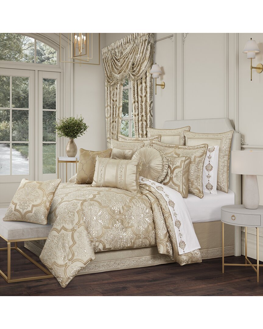 J Queen New York J. Queen New York Sezanne Comforter Set