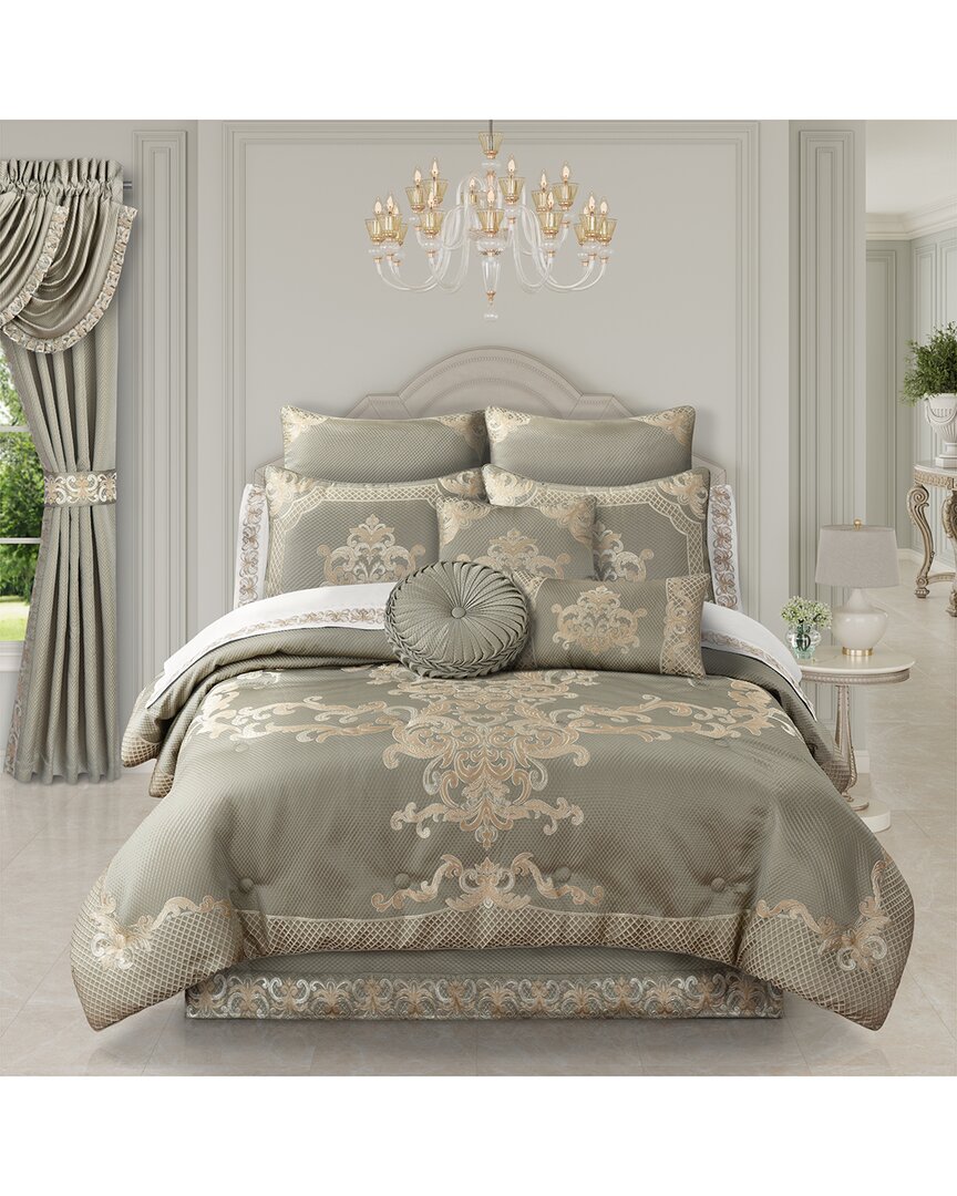 J Queen New York J. Queen New York Piazza Comforter Set
