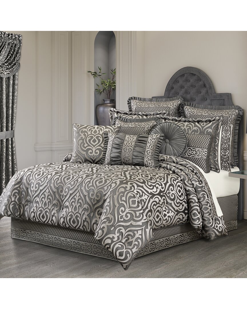 J Queen New York J. Queen New York Bolero Comforter Set