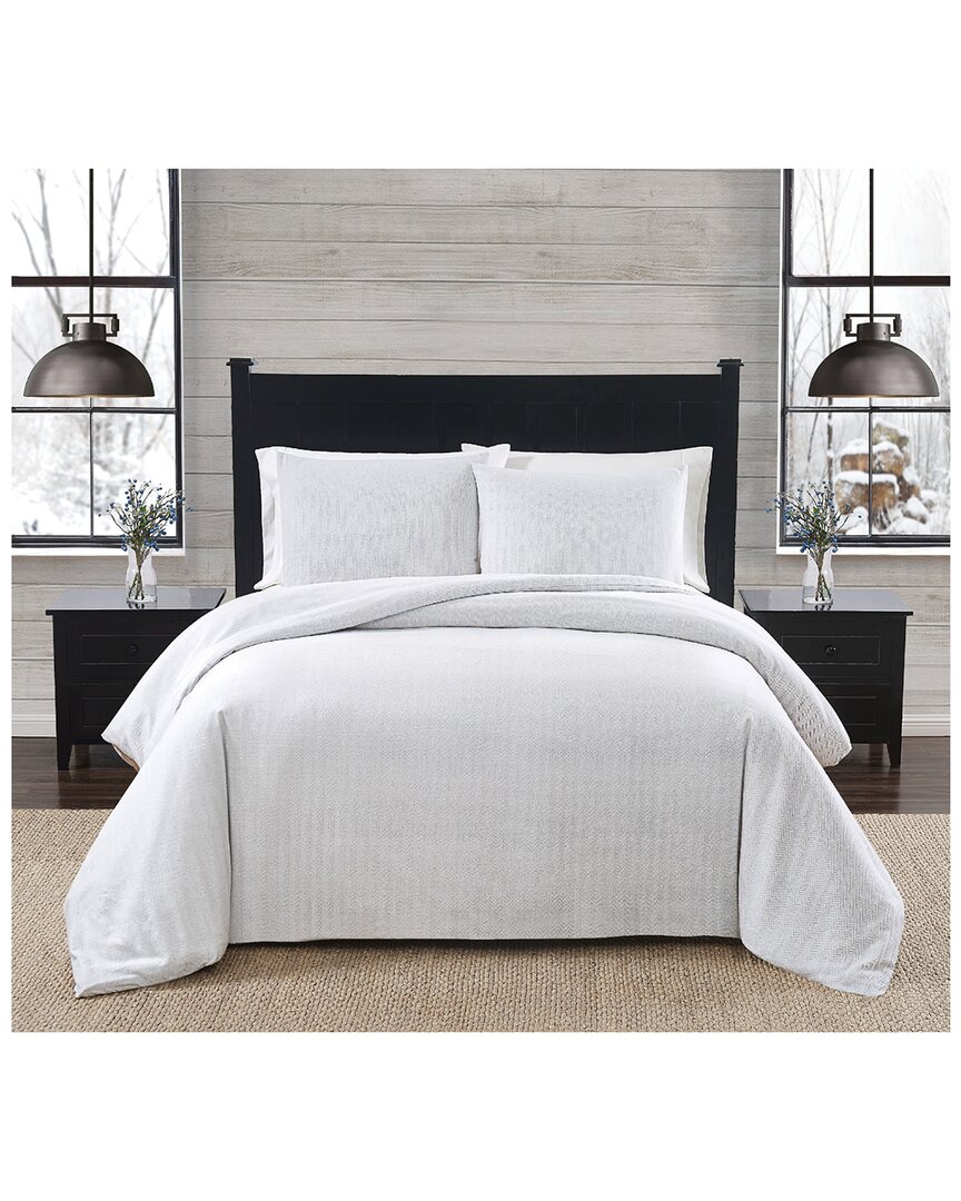London Fog Flannel Duvet Cover Set In White