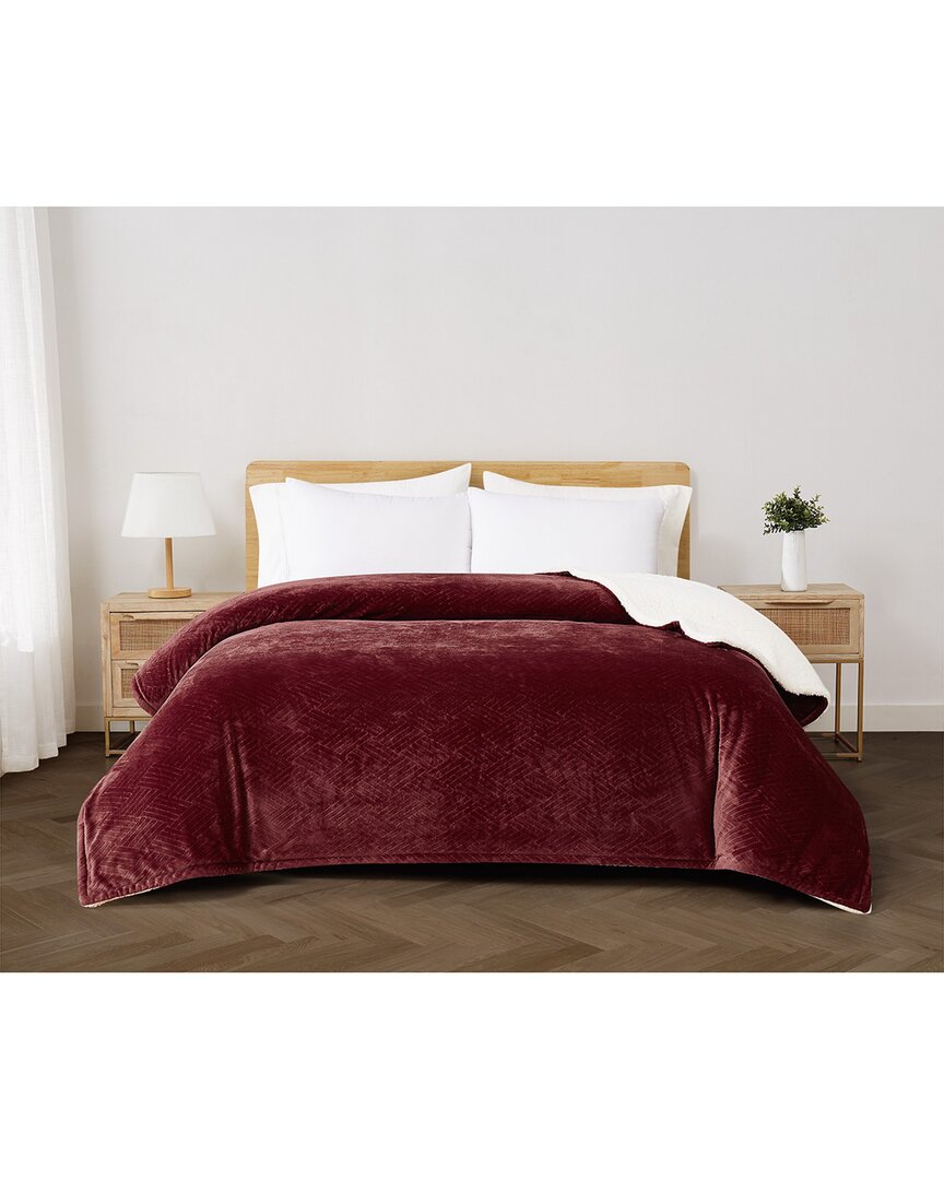 Cannon Carved Fluffy Blanket