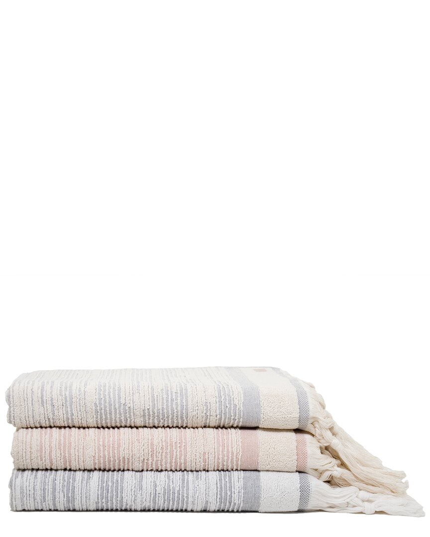 Ivy Collection Maine Traditional Bath Towels In Multi