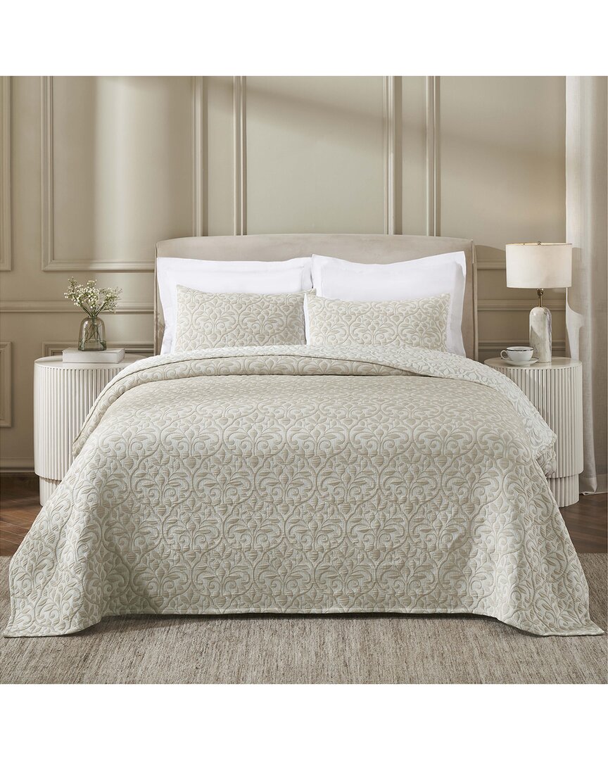 Superior Vineyard Blend Matelasse Woven Coverlet In Beige