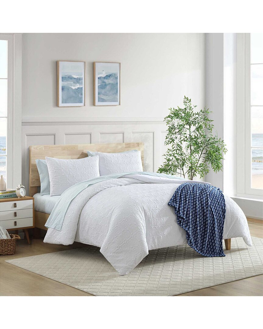 Nautica Embossed Sunflower Comforter Set In White