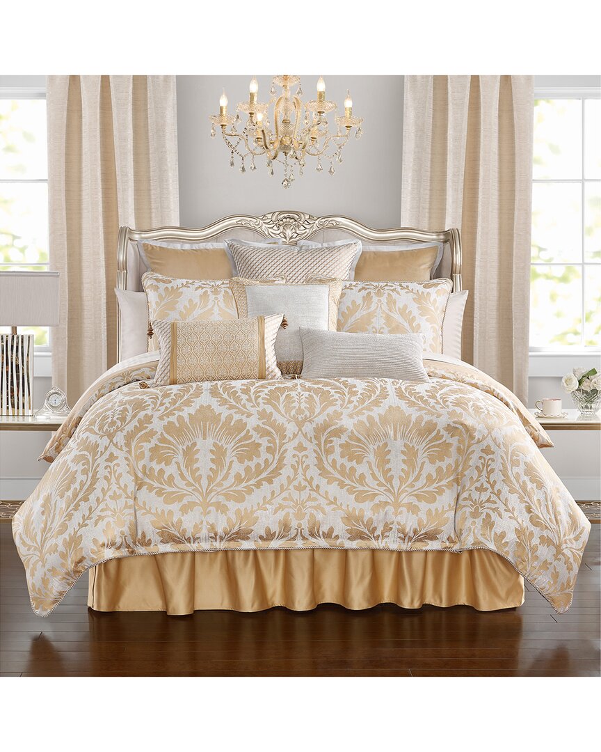 Waterford Dnu Dupe  Maia Comforter Set In Gold