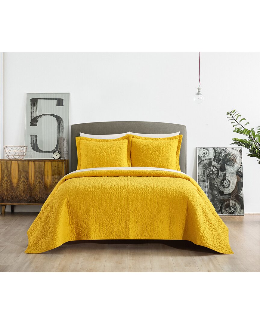New York And Company Babe Quilt Set In Yellow