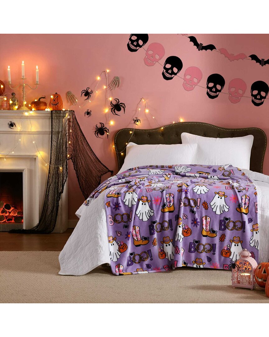 Betsey Johnson Howdy Ghouls Ultra Soft Plush Throw In Purple