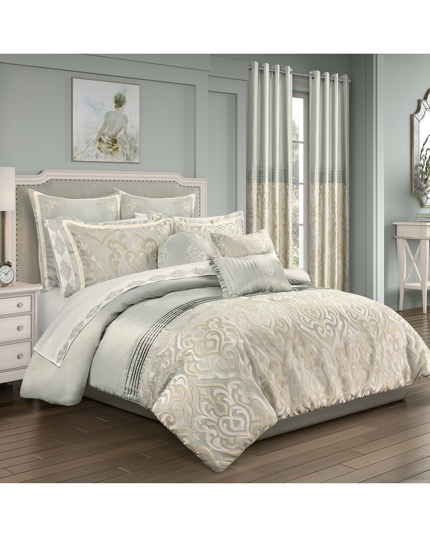 Royal Court Calmfield Comforter Set In Green