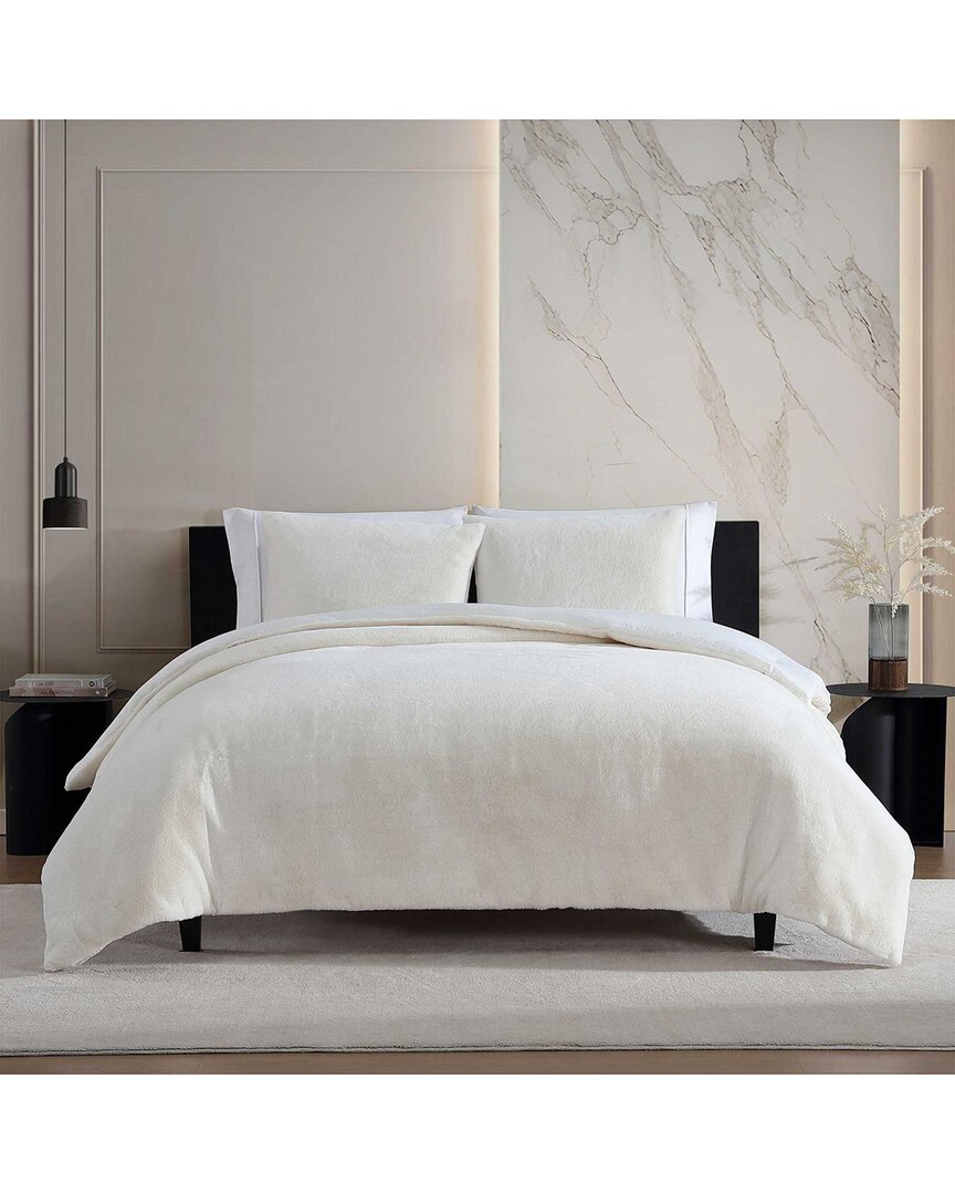 Vera Wang Signature Solid Faux Fur Like Comforter Set In White