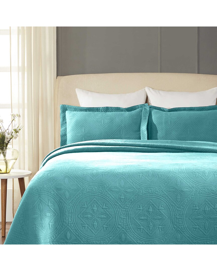 Superior Celtic Circle Cotton Jacquard Matelasse Scalloped Bedspread Set In Blue