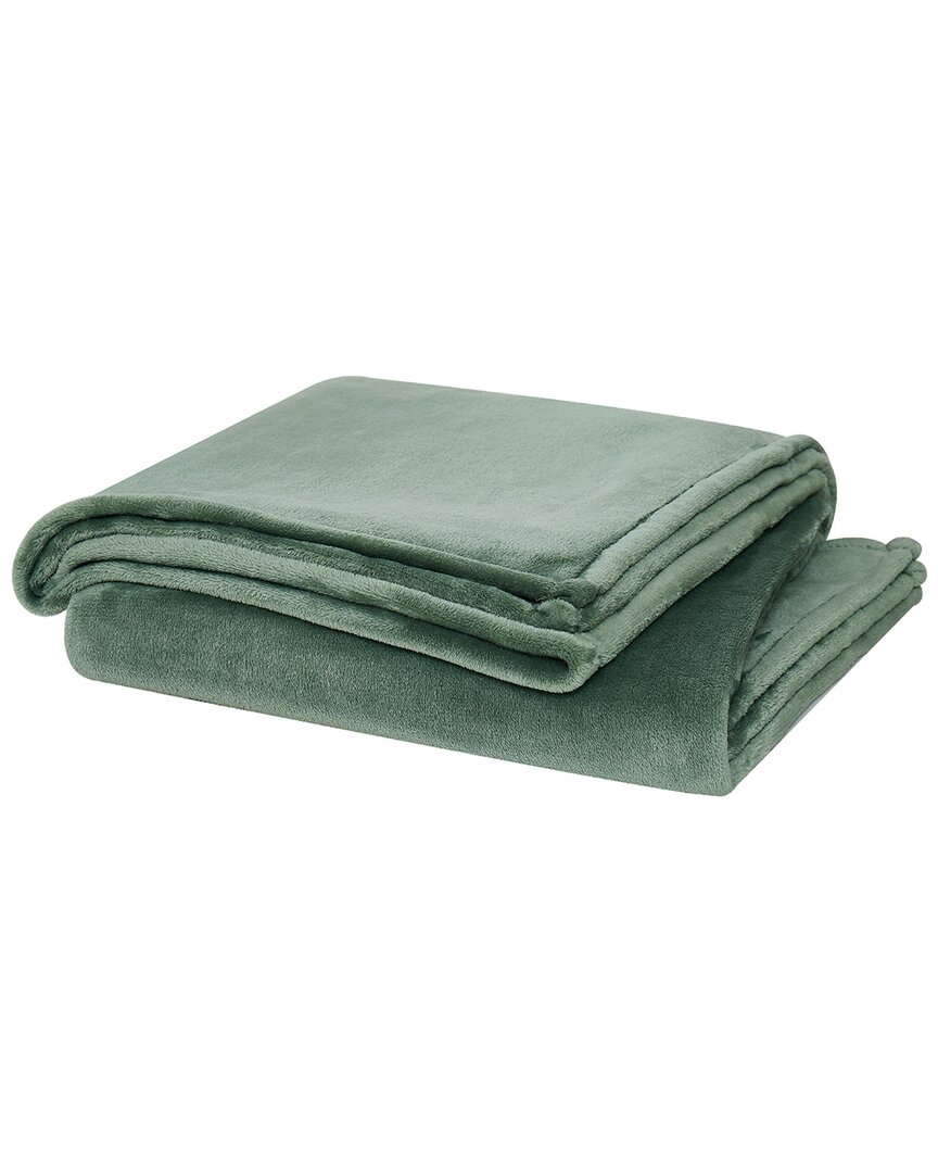 Cannon Solid Plush Throw In Green