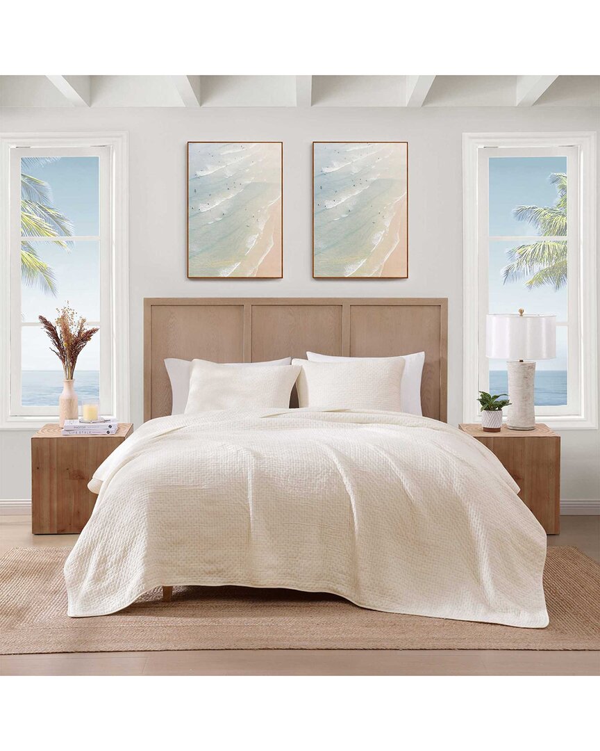 Tommy Bahama Ventura Solid Matelassé 100% Cotton Percale Quilt In White
