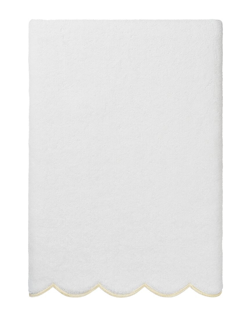 Linum Home Textiles 100% Turkish Cotton Adornia Scallop Bath Towel In White