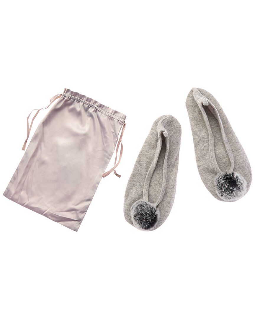 Sofia Cashmere Sofiacashmere Cashmere Knitted Ballet Slipper With Fox Pom & Drawstring Pouch In Gray