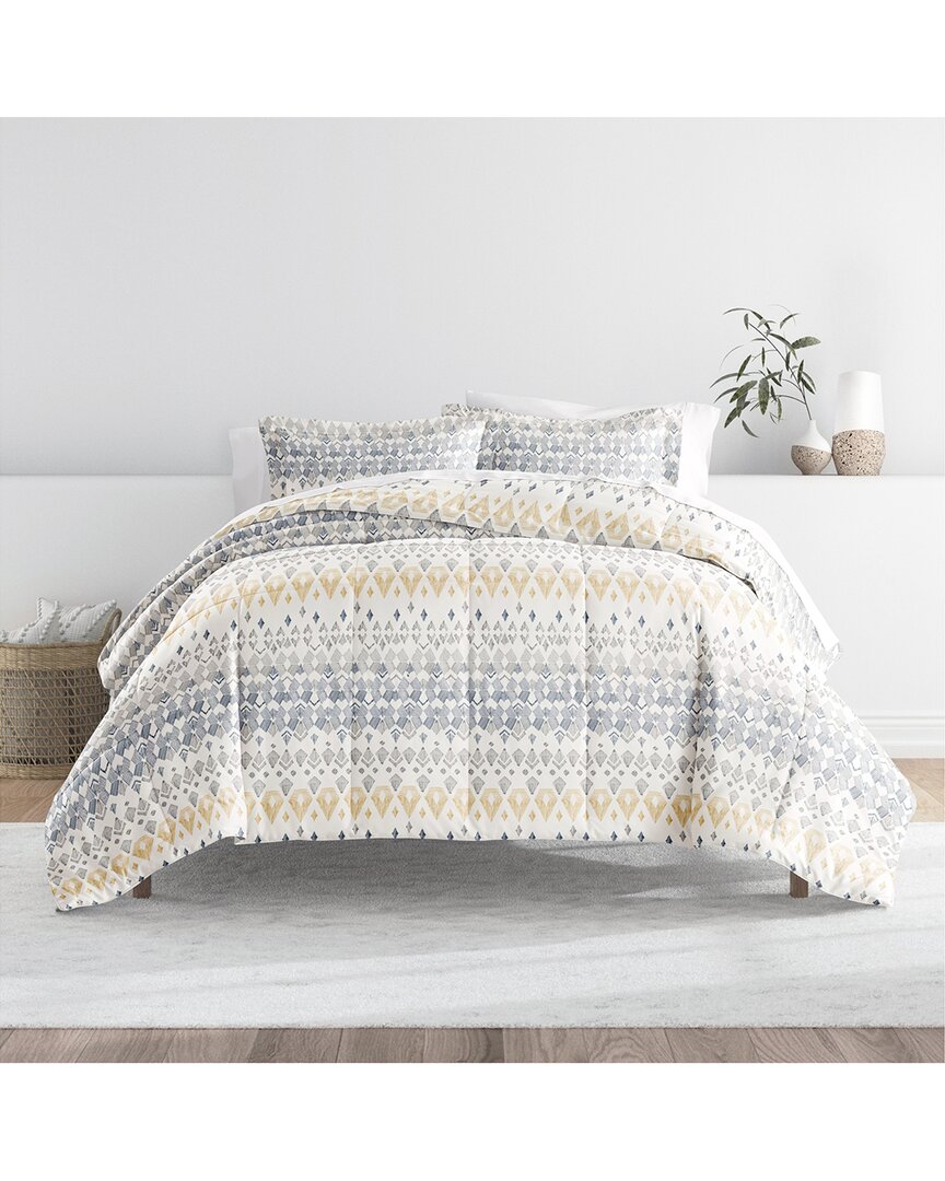 Home Collection All Season Down-alternative Comforter Set