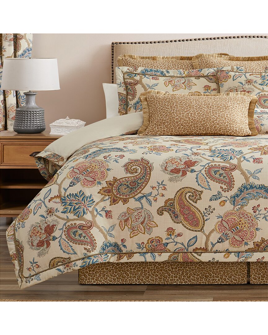 Rose Tree Fleur Comforter Set