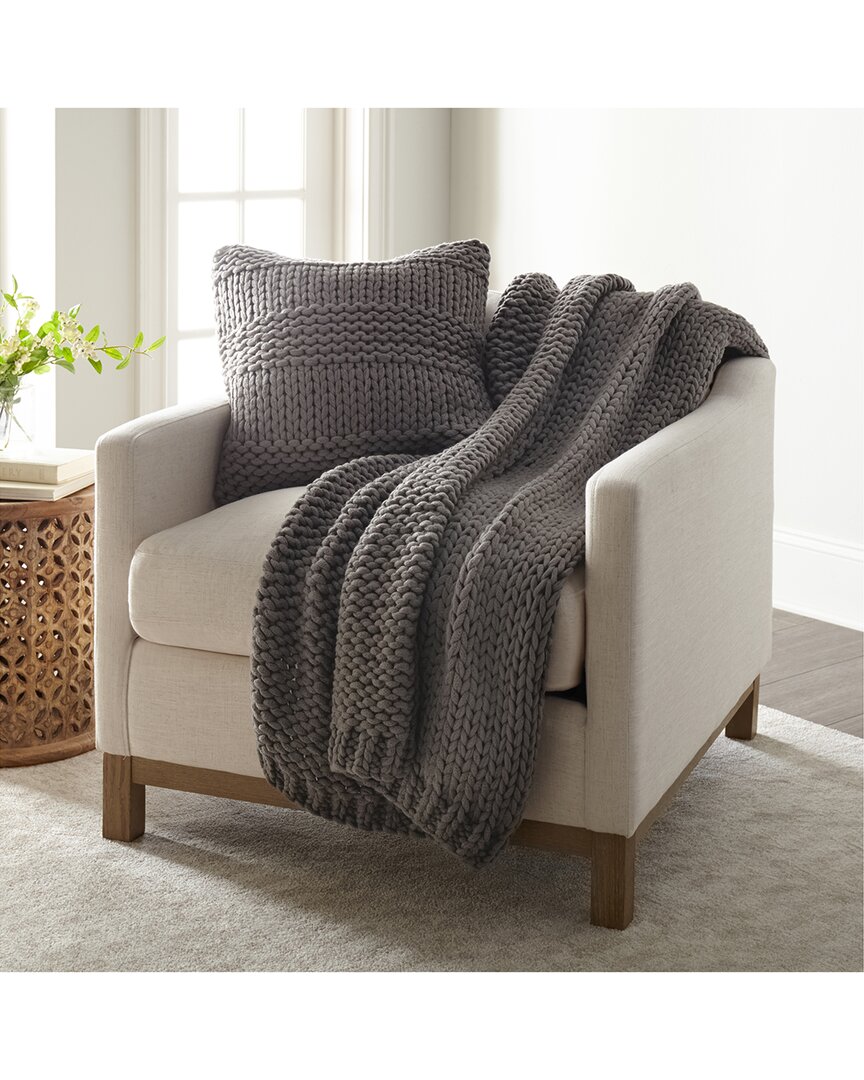 Home Collection Chunky Throw Blanket & Pillow Bundle In Grey