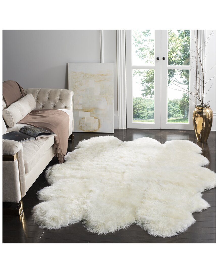 Safavieh Sexto Sheepskin Rug