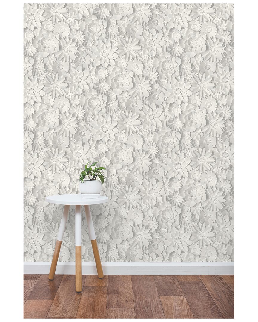 Fine Decor Fetco Dacre White Floral Wallpaper