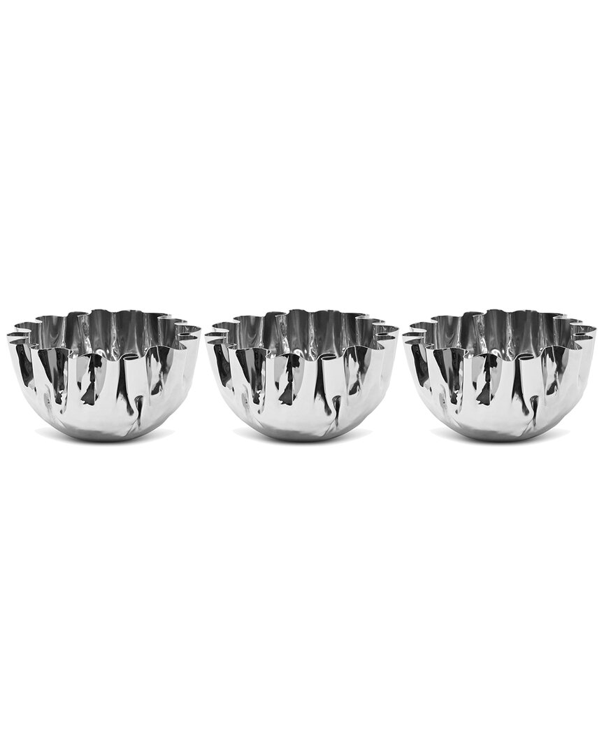 Vivience Set Of 3 Stainless Steel Crushed Bowls In Silver