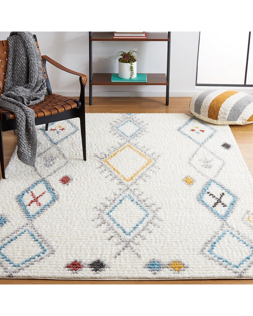 Safavieh Marrakesh Power Loomed Rug In Ivory