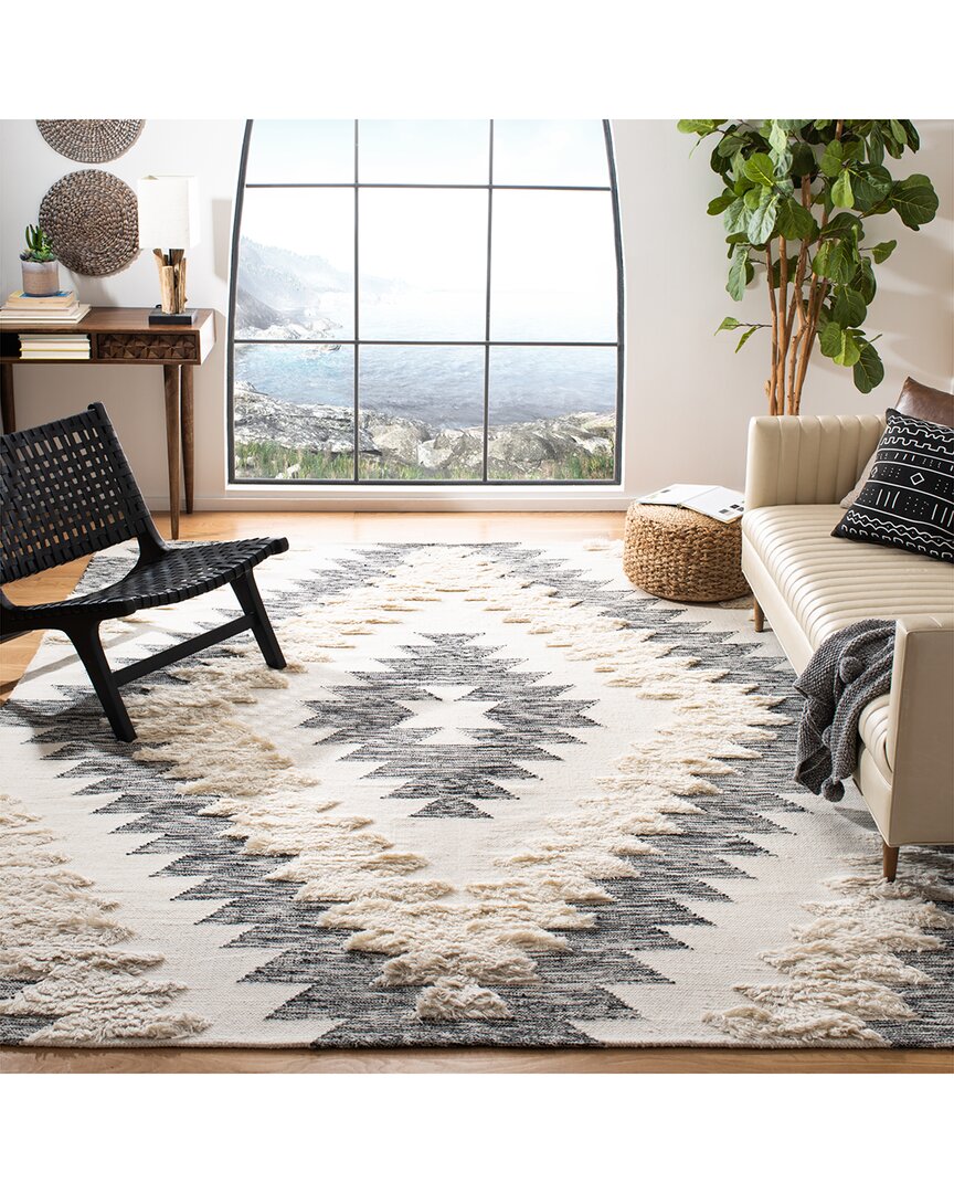 Safavieh Kenya Hand Woven Wool-blend Rug In Black