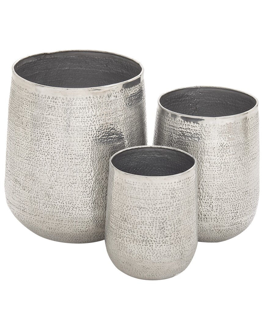 Peyton Lane Set Of 3 Hammered Metal Planters In Silver