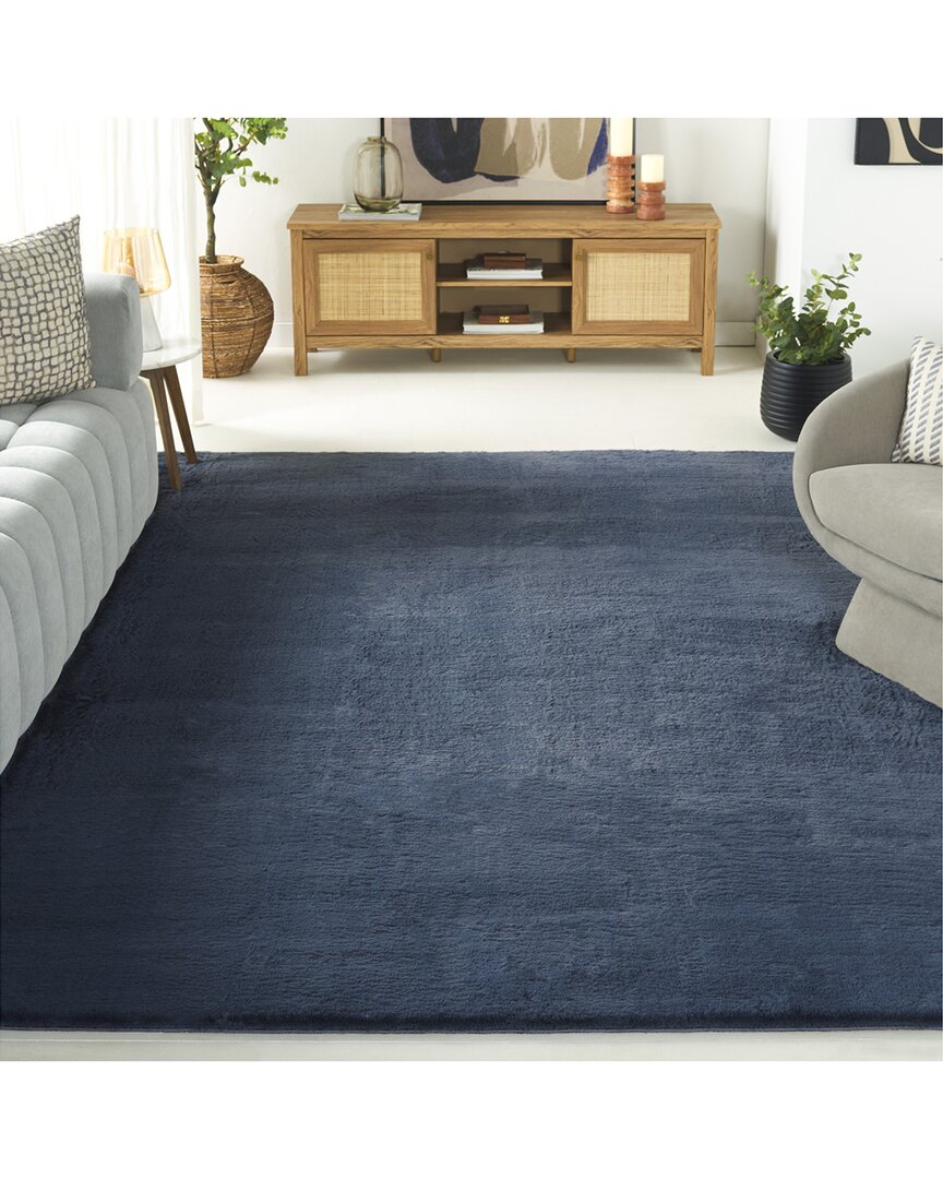 Safavieh Faux Rabbit Fur Lauren-marie Power Loomed Rug In Grey