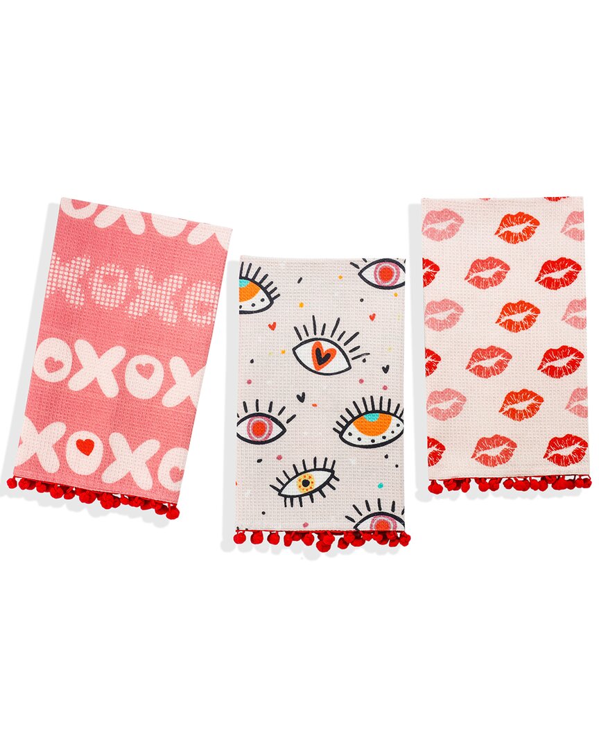 Tiramisu Xoxo Modern Romance Towel Set In Multi