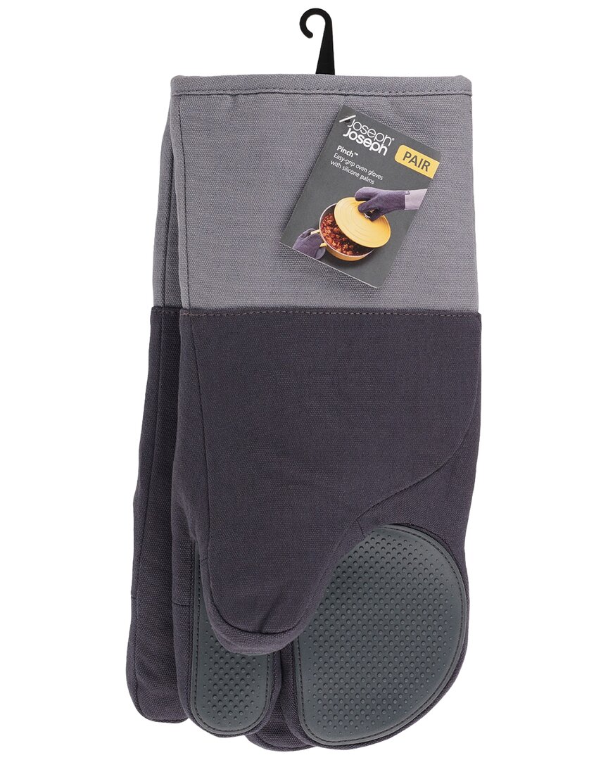 Joseph Joseph Pinch Pair Of Easy-grip Oven Gloves In Grey