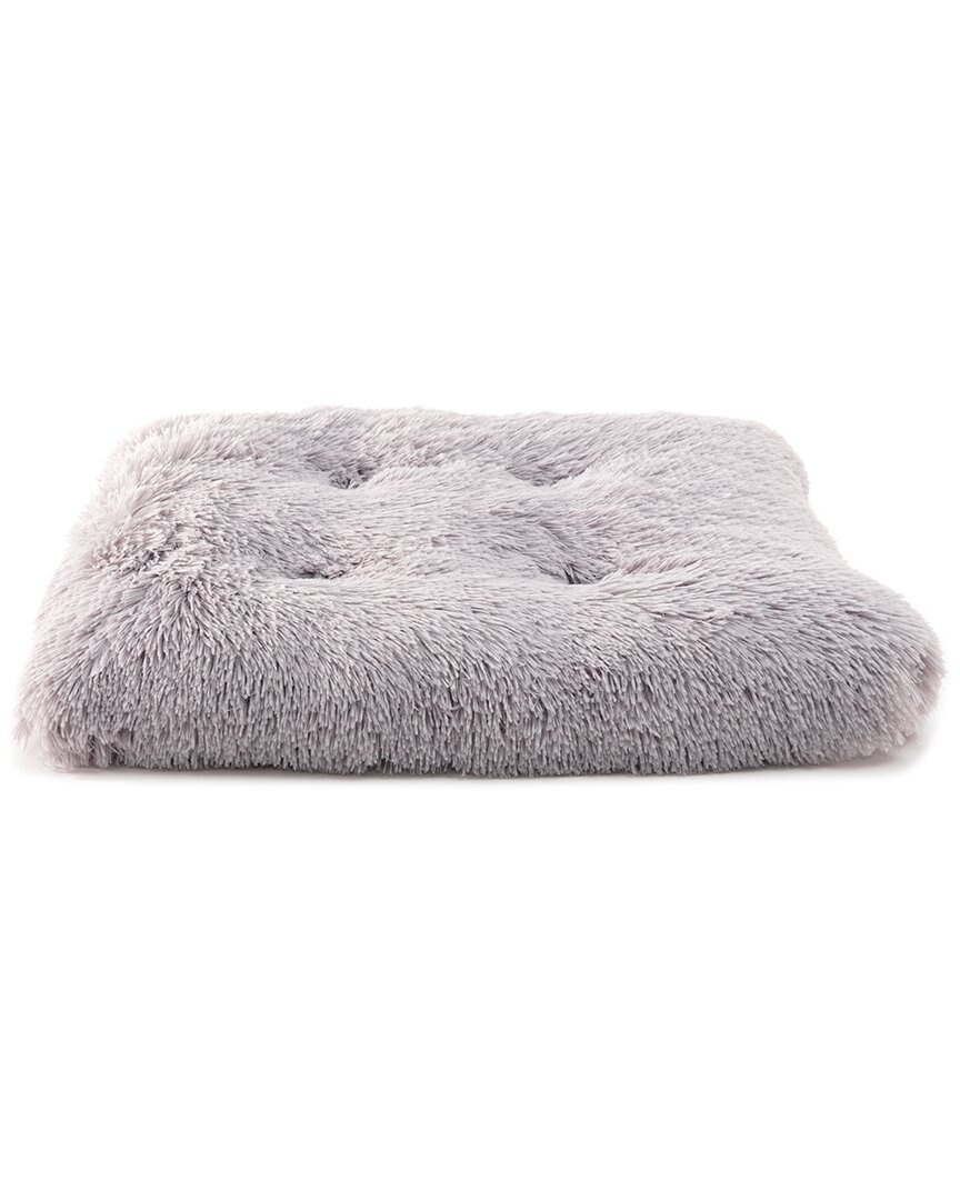 Precious Tails Eyelash Faux Fur Tufted Mat In Grey