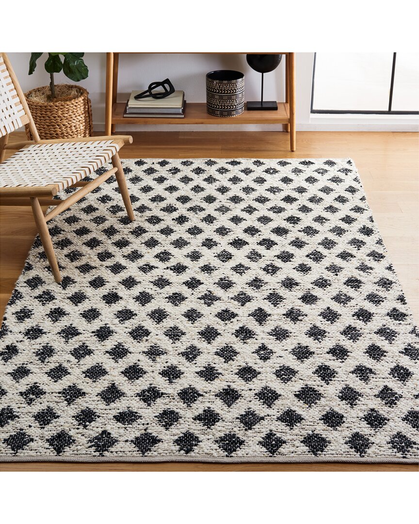 Safavieh Natura Wool & Leather Rug