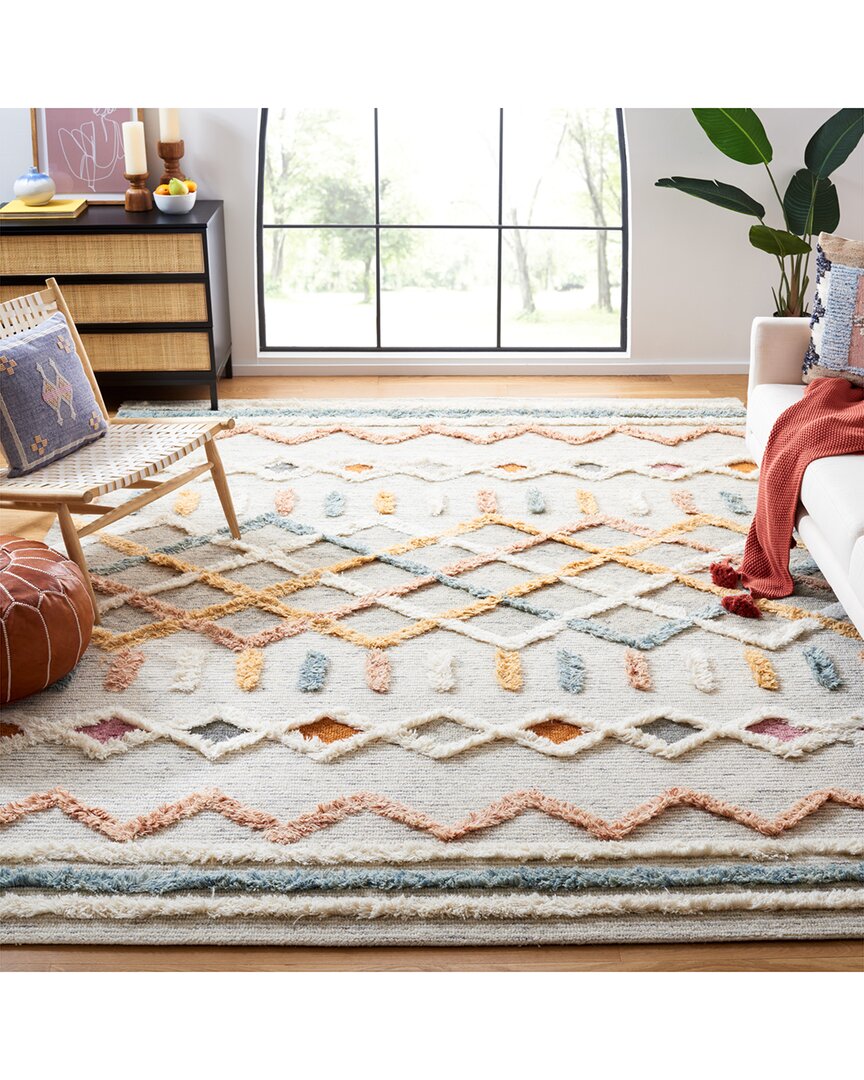 Safavieh Kenya Hand Tufted Wool Rug In Ivory