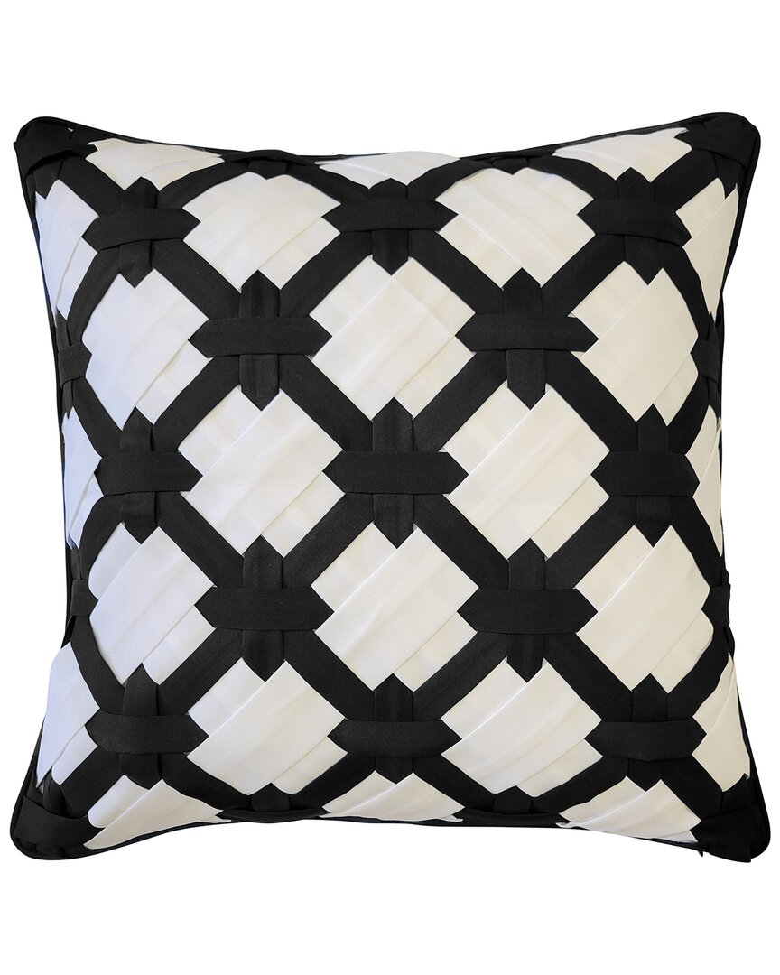 Edie Home Indoor/outdoor 2-tone Intricate Woven Decorative Pillow