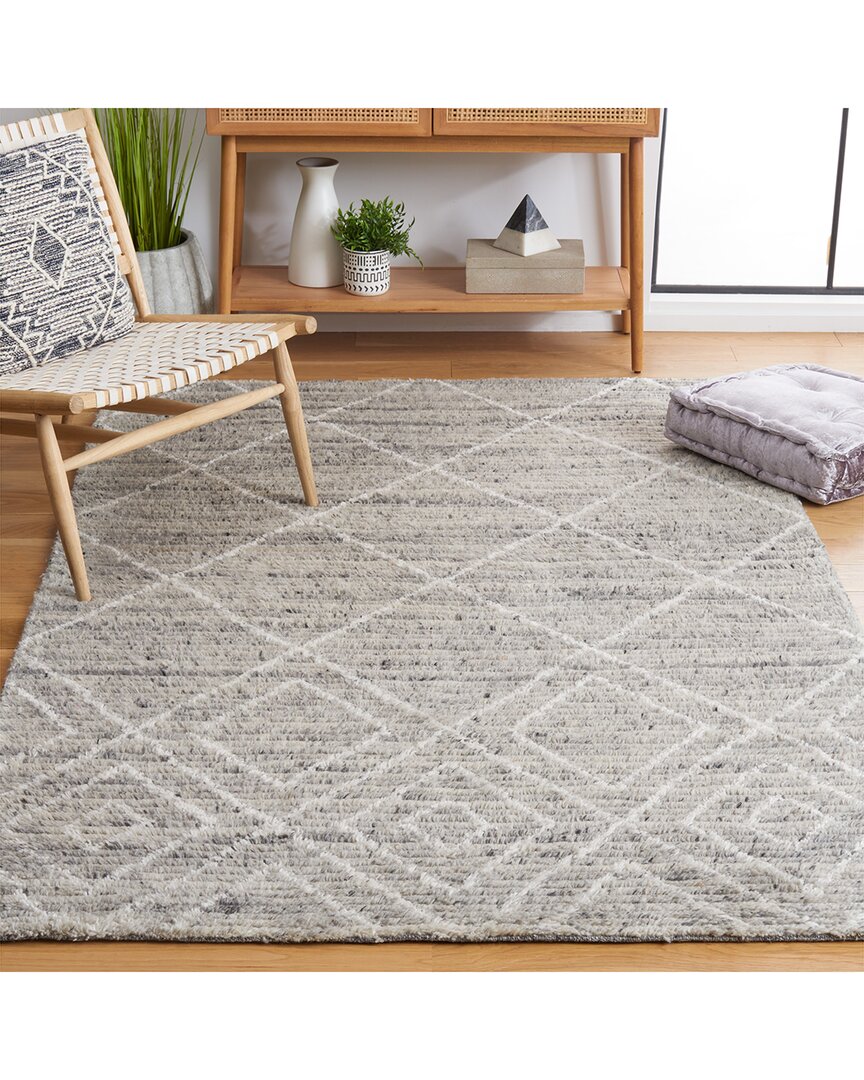 Safavieh Kenya Handmade Wool-blend Rug In Grey