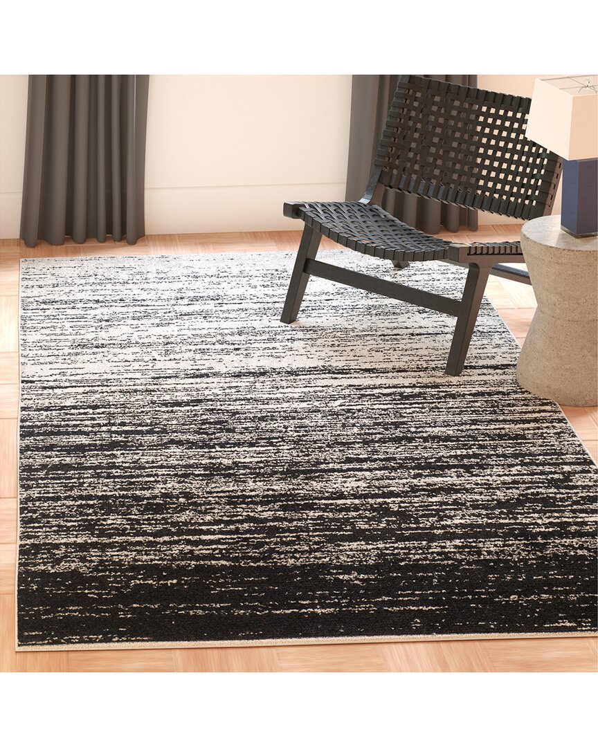Safavieh Adirondack Slatewood Power Loomed Rug Silver / Bla In Black
