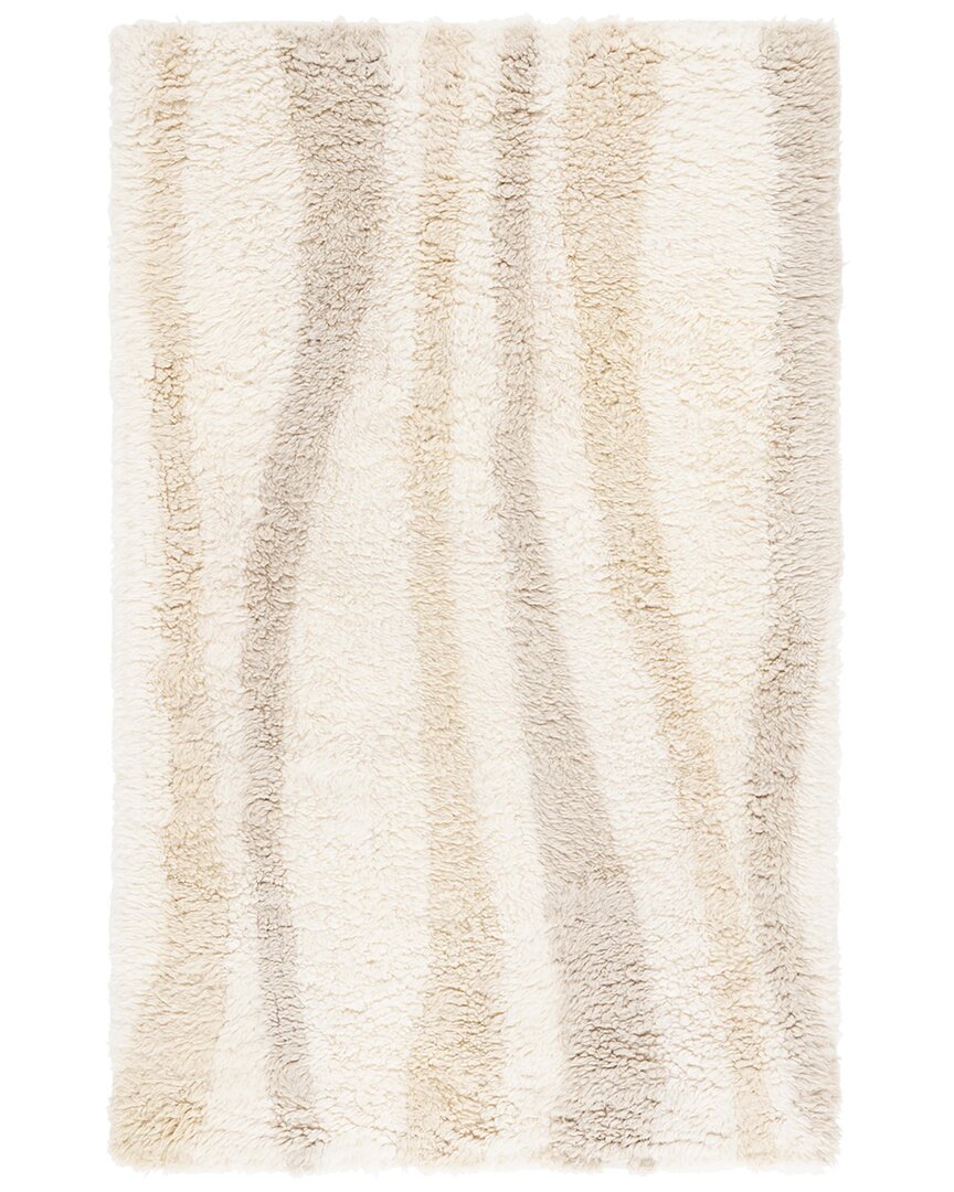 Safavieh Casablanca Handwoven Wool Rug