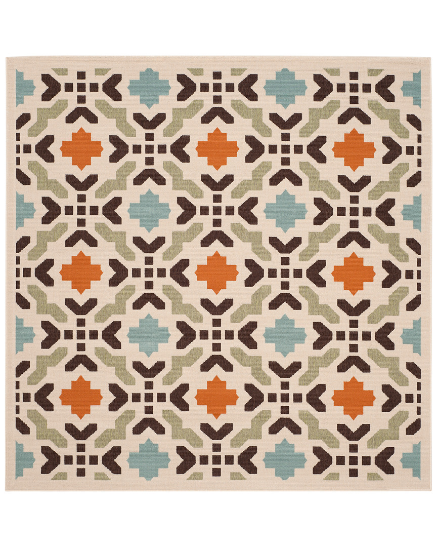 Safavieh Veranda Indoor/outdoor Rug In Cream