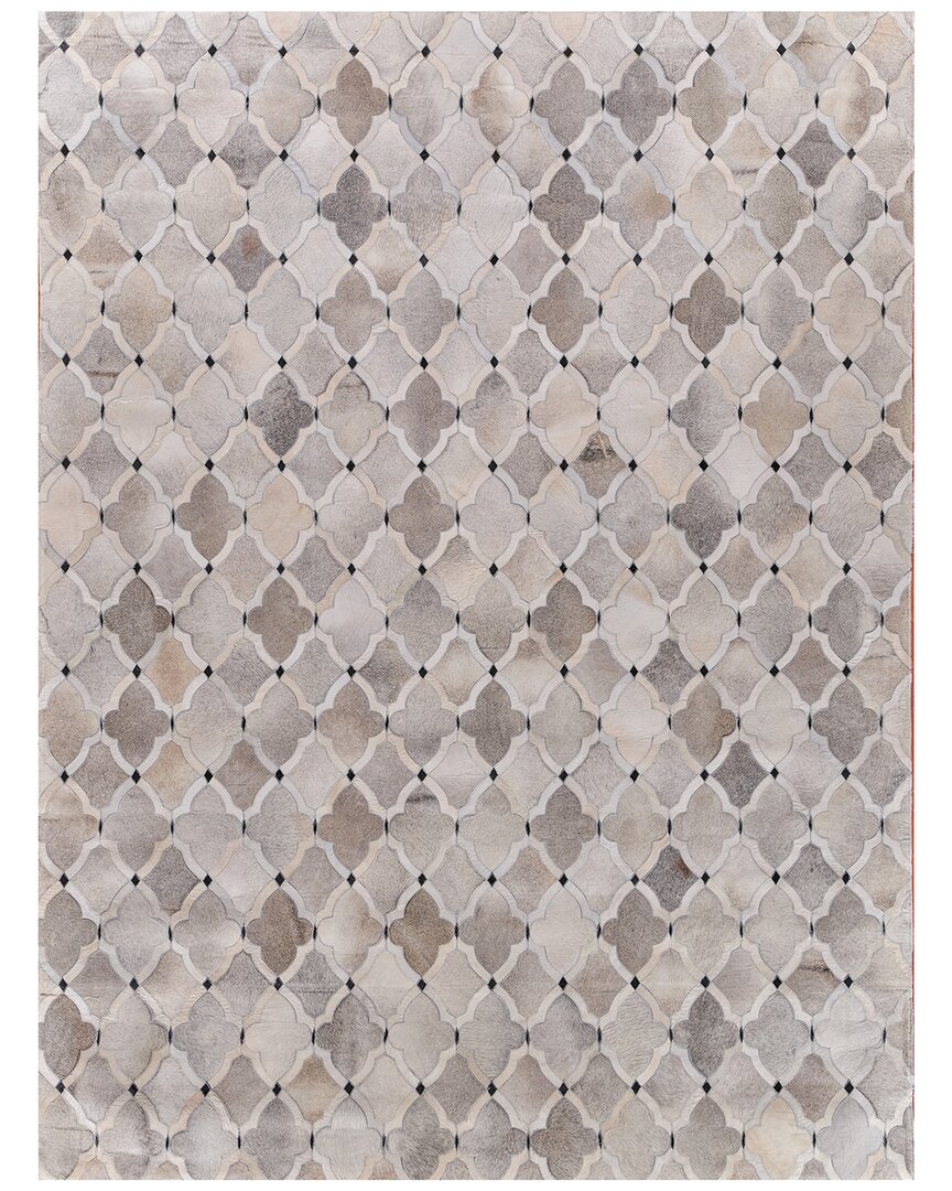 Exquisite Rugs Natural Hide Cowhide Rug In Silver