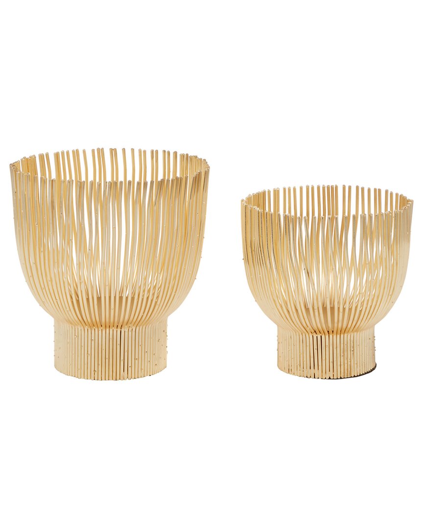 Cosmoliving By Cosmopolitan Candle Holder Set In Gold
