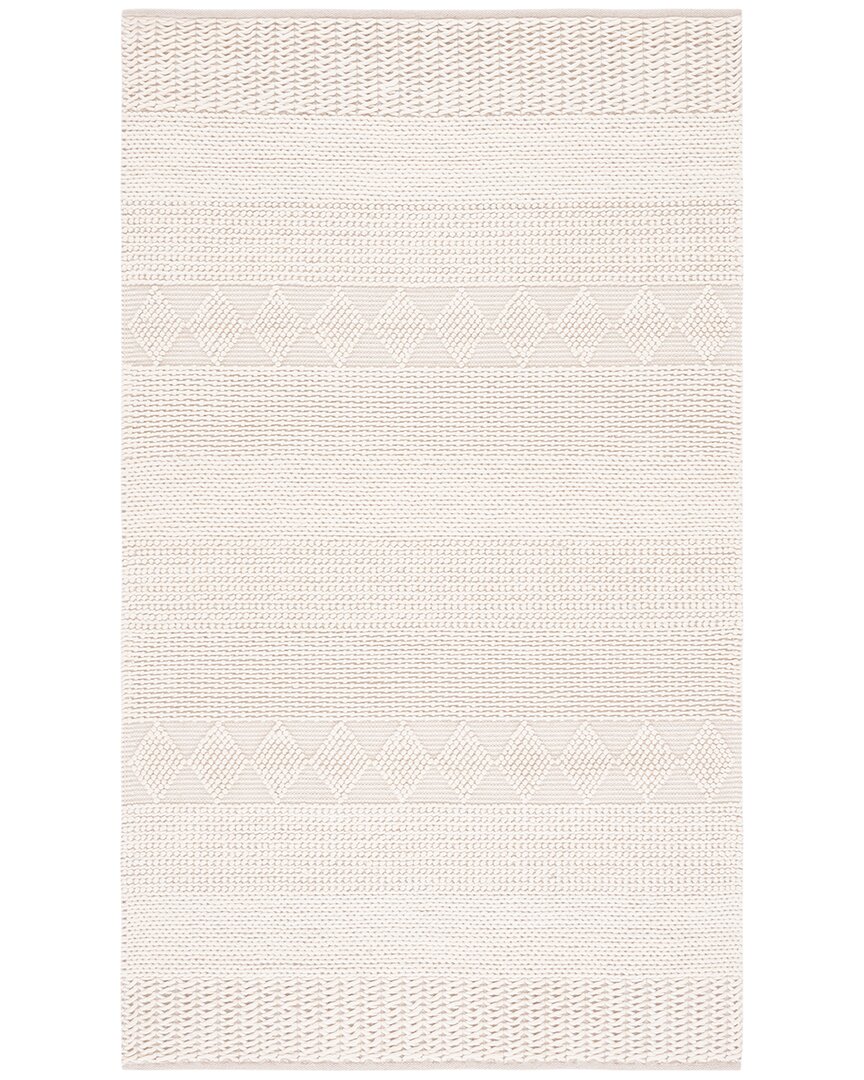 Safavieh Natura Wool Rug In White
