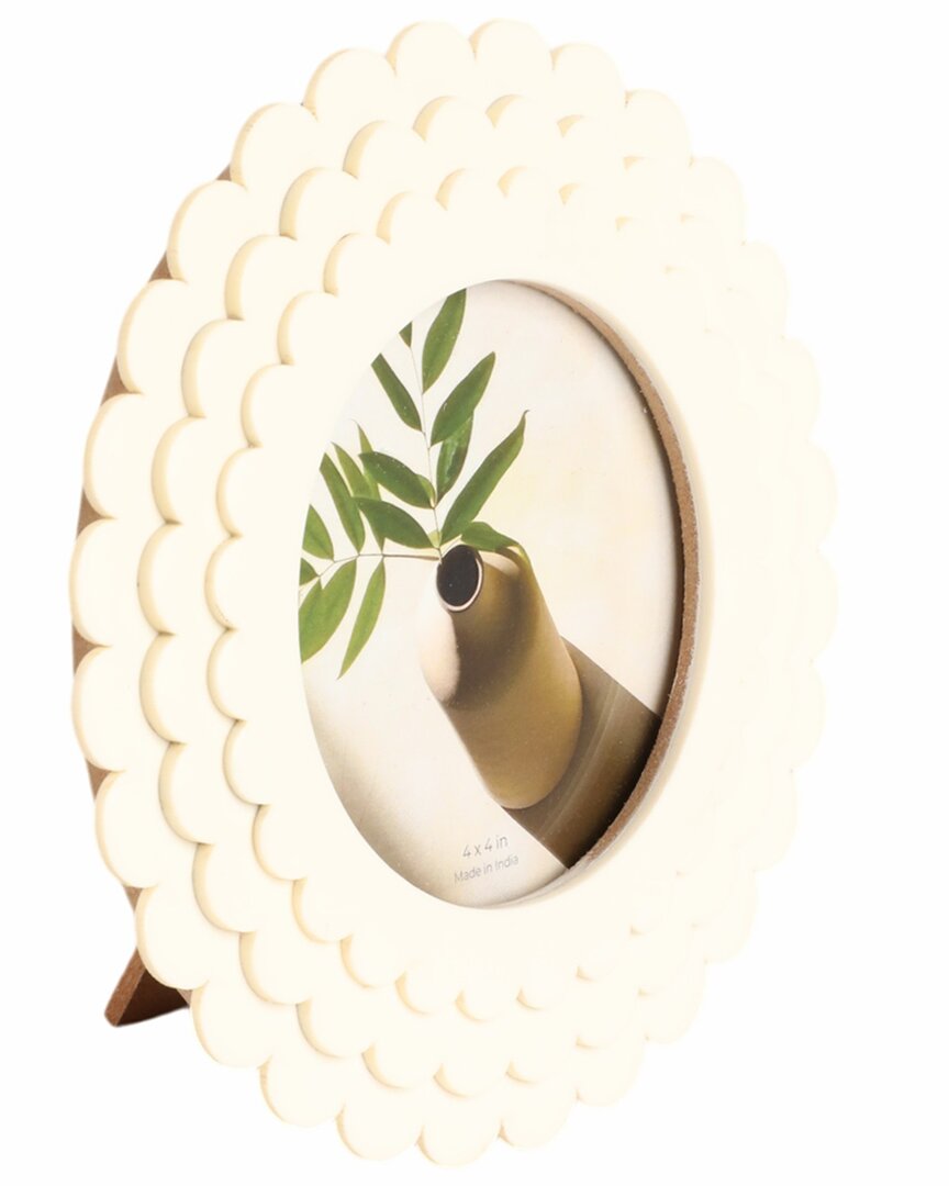 Sagebrook Home 4x4 Round Scalloped Resin Photo Frame In Neutral